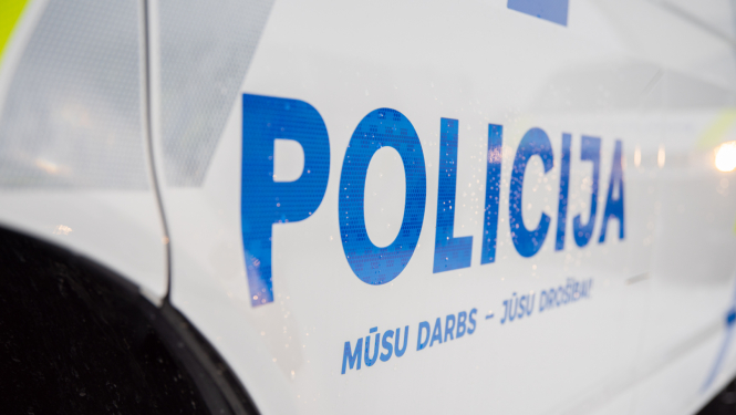 policija