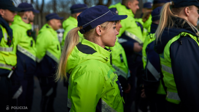 policija