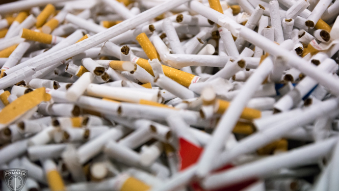 Cigaretes