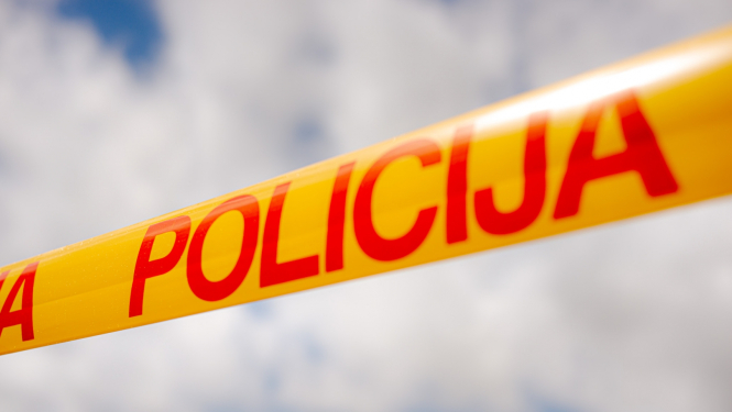policija