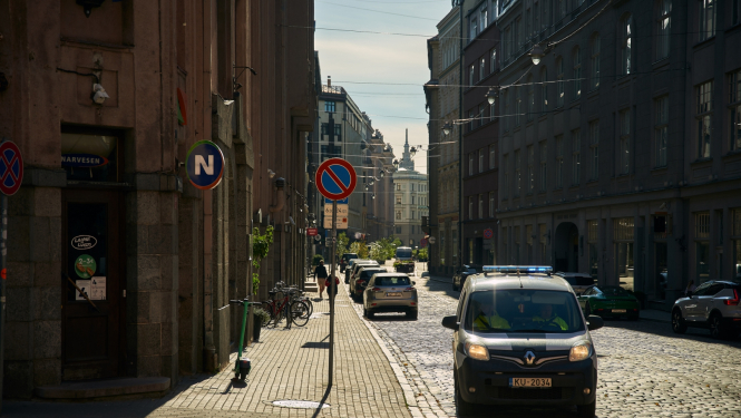 policijas mašīna