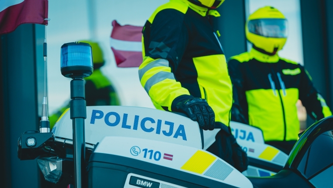 VP motocikls un amatpersonas