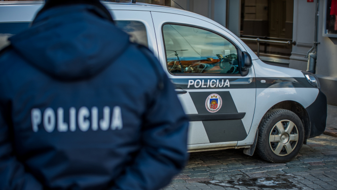 policists