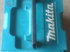"Makita" instrumentu kaste.