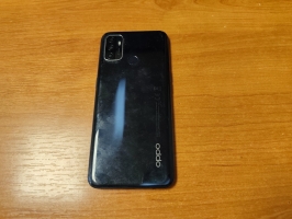 Mobilais telefons "oppo".