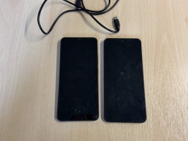 Vads un divi mobilie telefoni "Redmi".