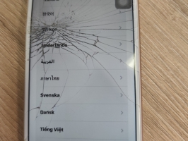 Mobilais telefons "iPhone".