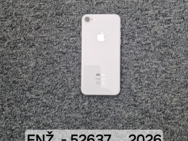 Mobilais telefons "iPhone" baltā krāsā.