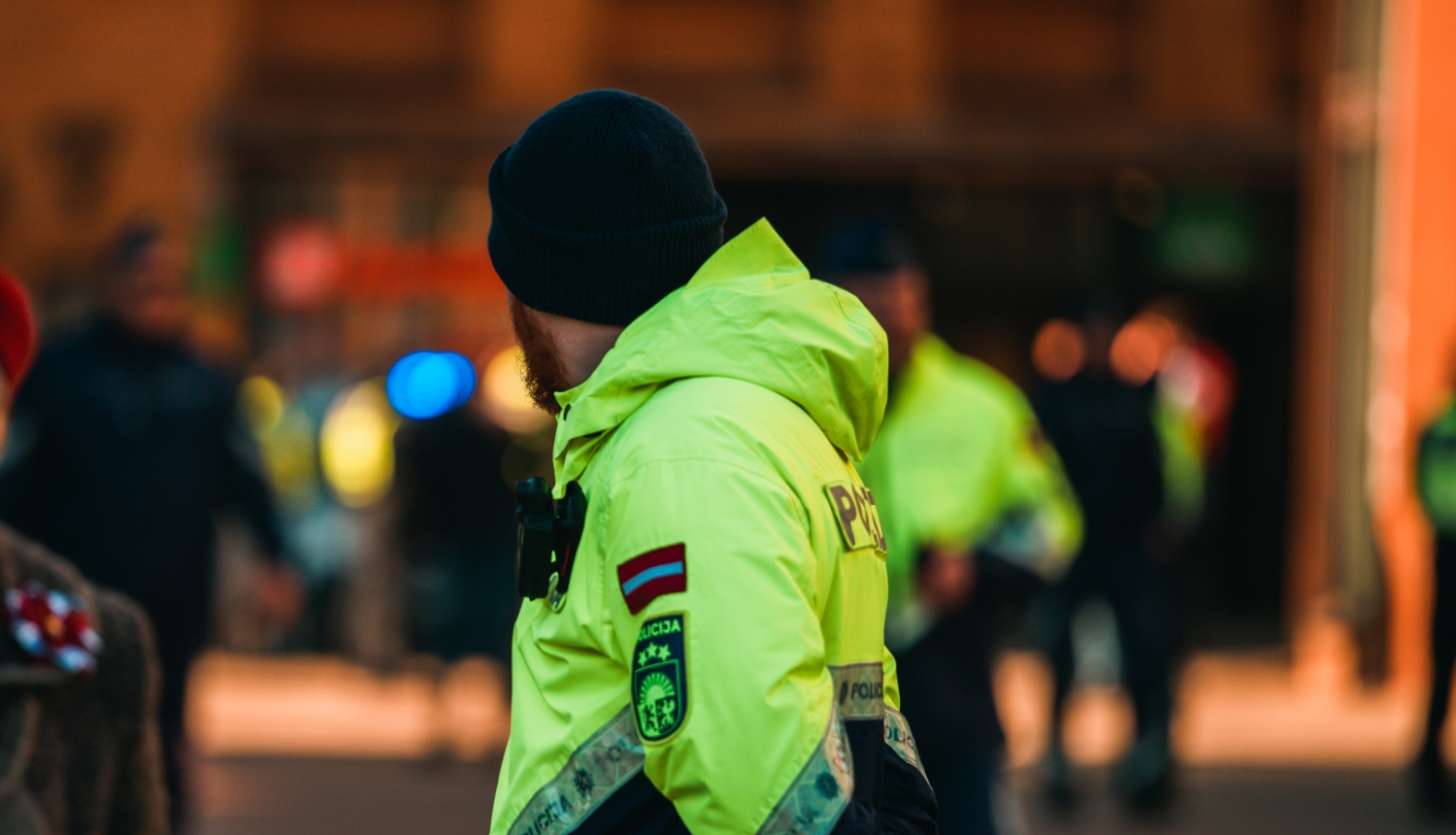 Policists formā