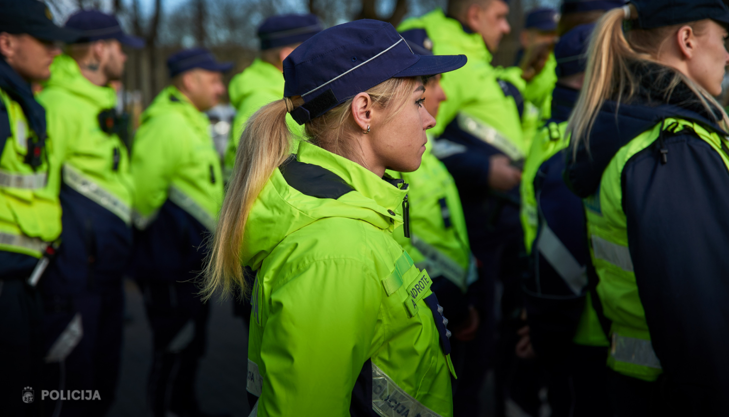 policija