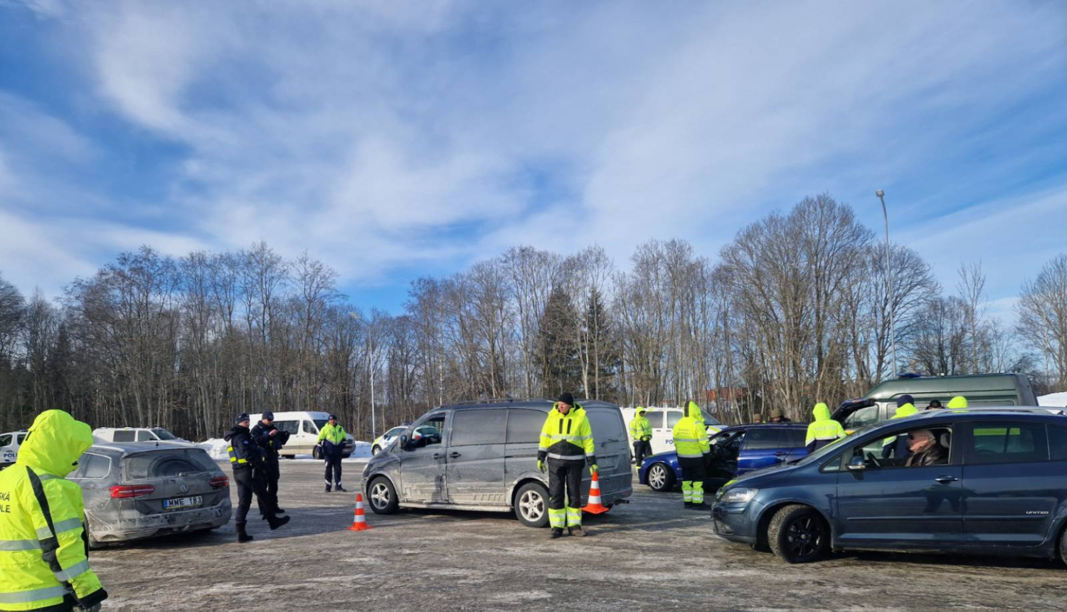 Valsts policijas darbs pārrobežas patrulēšanā Valkas novadā