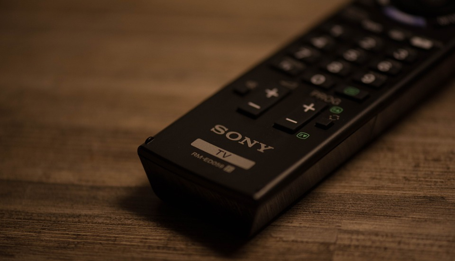 televīzija