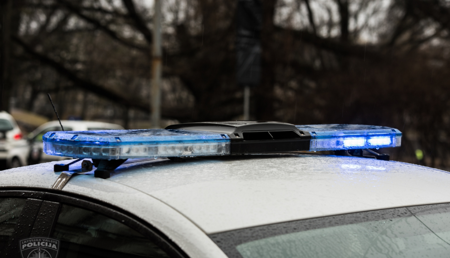 policijas mašīna