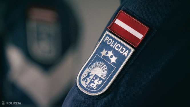 valsts policijas amatpersonas forma