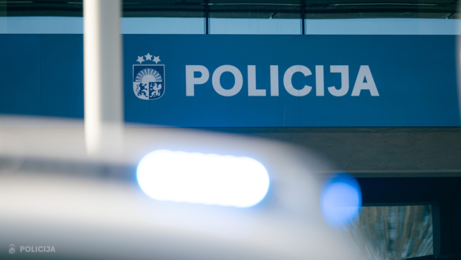 policija