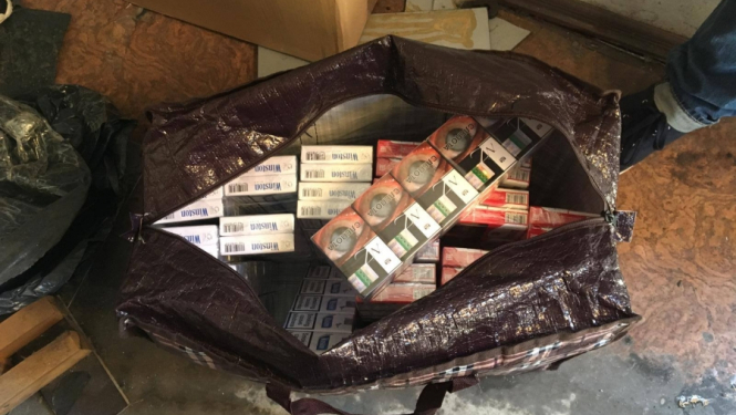 Sešos neiznomātos Rīgas Centrāltirgos kioskos konstatējām nelegālās cigaretes