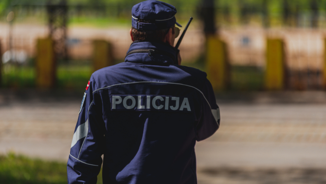 policists