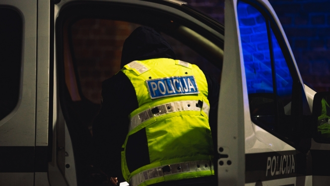 Valsts policijas darbs mājsēdes laikā