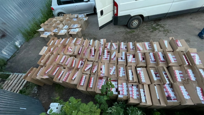 Pabeigta izmeklēšana kriminālprocesā par Salaspils novadā konstatētiem gandrīz 2,5 miljoniem nelegālo cigarešu