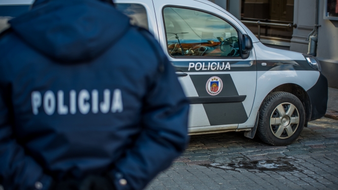 policists