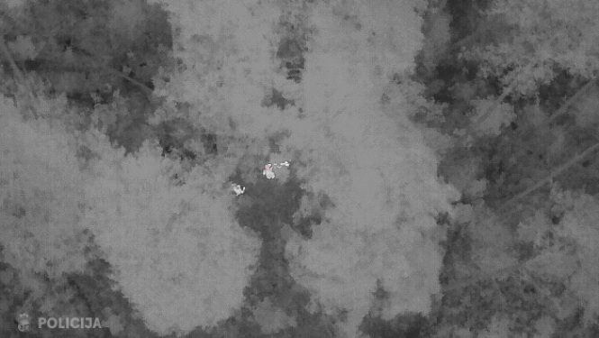 Valsts policijas drona termokameras attēls