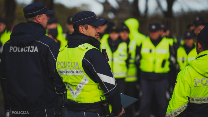 Valsts policijas amatpersonas