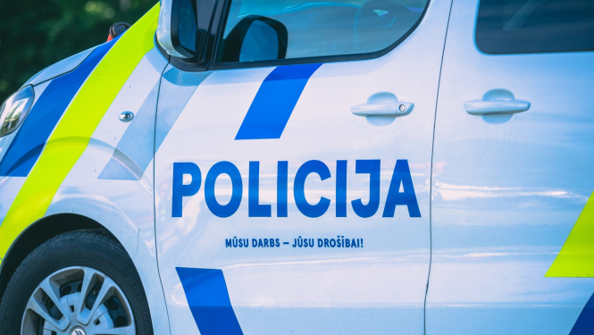 Policijas mašīna