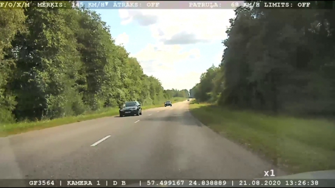 Vidzemē likumsargi dažu stundu laika aptur vairākus ātrumpārkāpējus