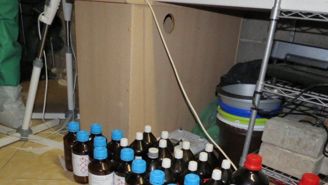 Valsts policija Krimuldas novadā aptur metadona laboratorijas darbību