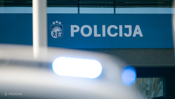policija