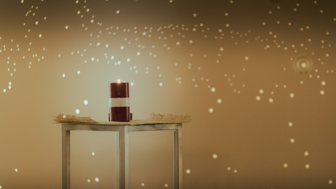 Piemiņas siena atklāšanas brīdī