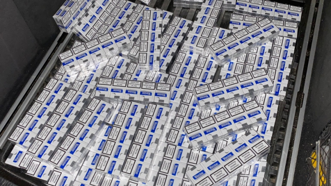 Nelikumīga cigarešu realizācija