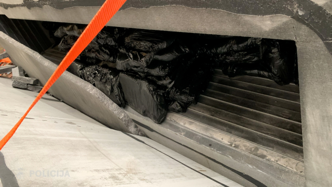 Atrasta nelegāla hašiša krava