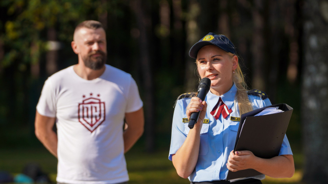 Roku rokā atklāšana