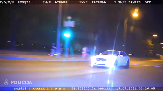 Kadrs no video reģistratora