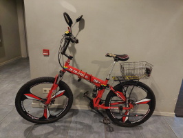 velosipēds sarkanā krāsā M to ride