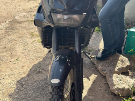 Motocikls Aprilia 650