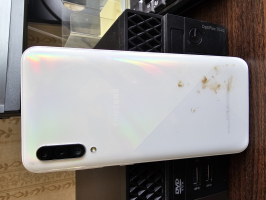 mobilais telefons Samsung pelēkā krāsā