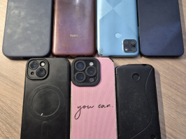 dažādi mobilie telefoni