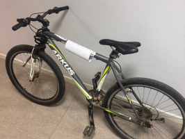 velosipēds "ARKUS" ar baltiem un dzelteniem elementiem