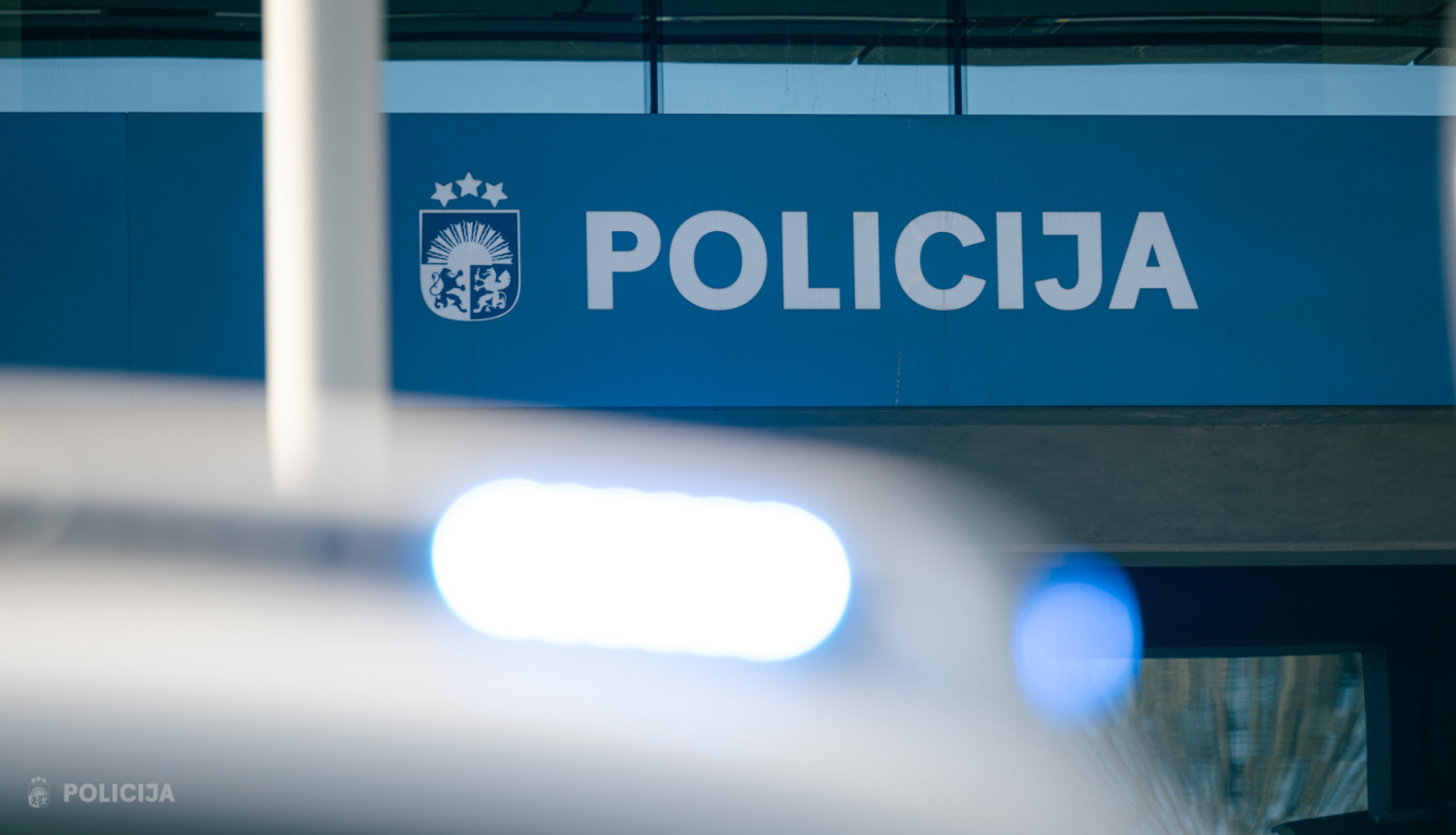 policija