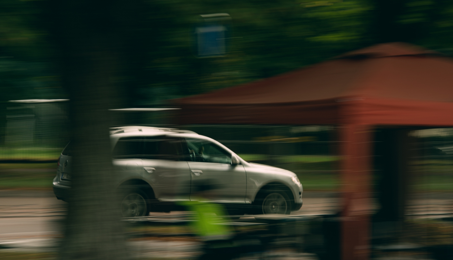 Automašīna kustībā