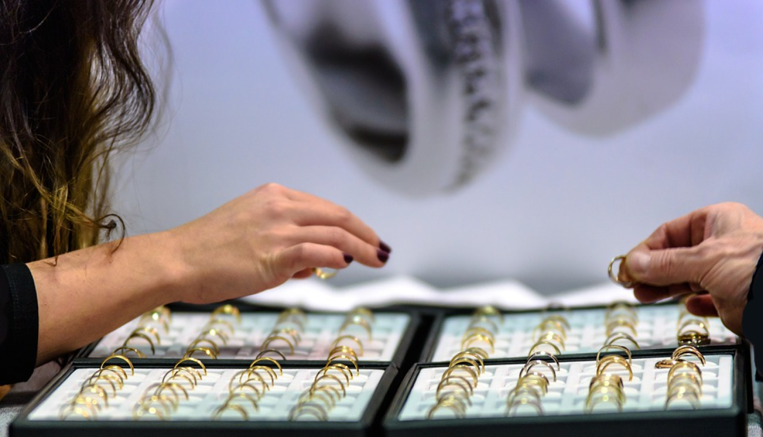 gredzeni, dārglietas