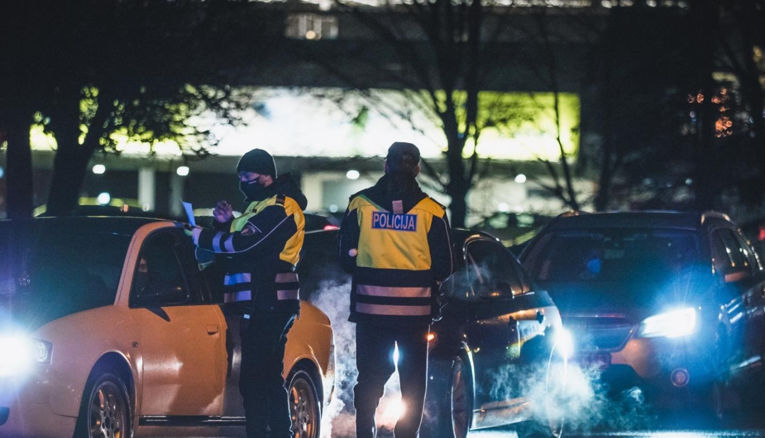 mājsēde, komandantstunda