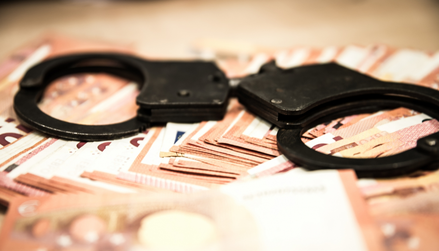 Nauda un rokudzelži