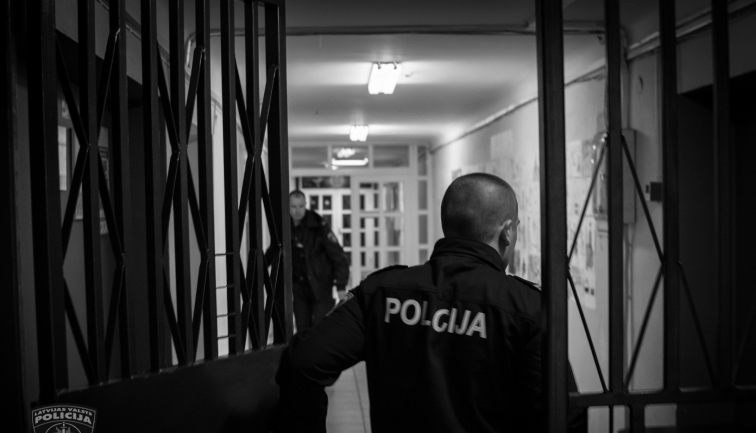 policija