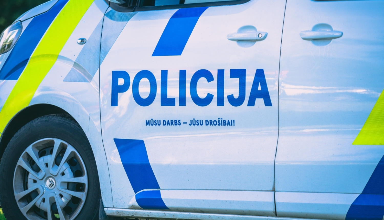 Policijas mašīna