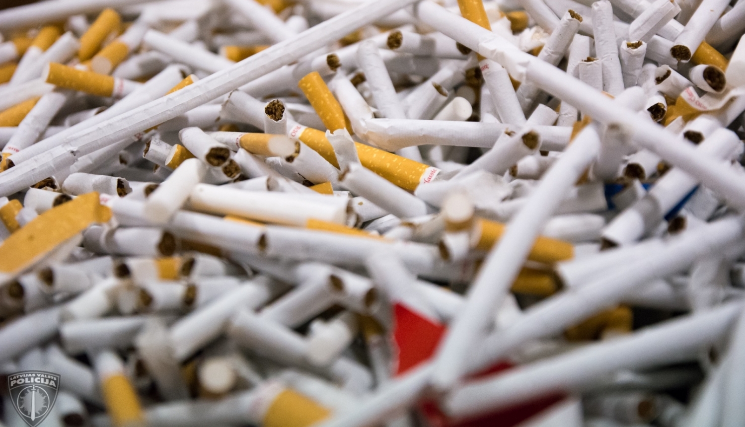 Latvijā atkal strauji aug nelegālo cigarešu apjoms, sasniedzot 20,4% no kopējā tirgus