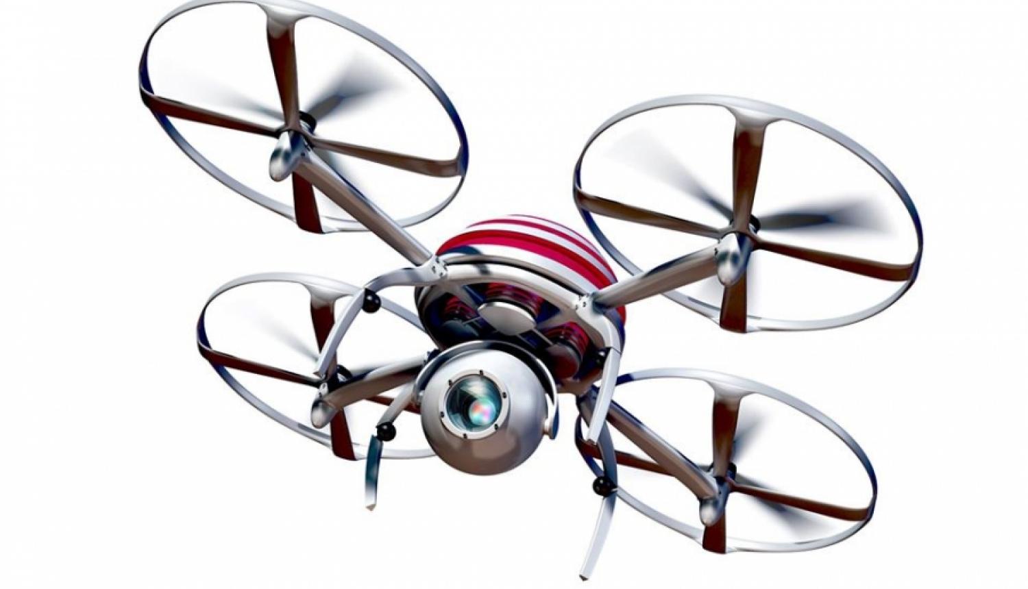 Krāpšana veikalā – vīrietis iegādājas dronus, iepriekš tiem uzlīmējot viltotus svītru kodus